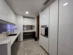 Marina Bay Suites (D1), Condominium #609039301
